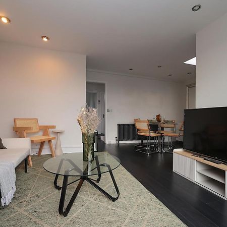 2 Bedroom Chic Apartment With Private Balcony In Notting Hill Лондон Екстер'єр фото